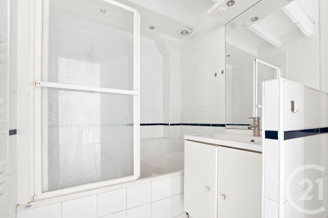 Appartement F2 à vendre - 2 pièces - 35.3 m2 - PARIS - 75011 - ILE-DE-FRANCE - Century 21 Chorus Bastille