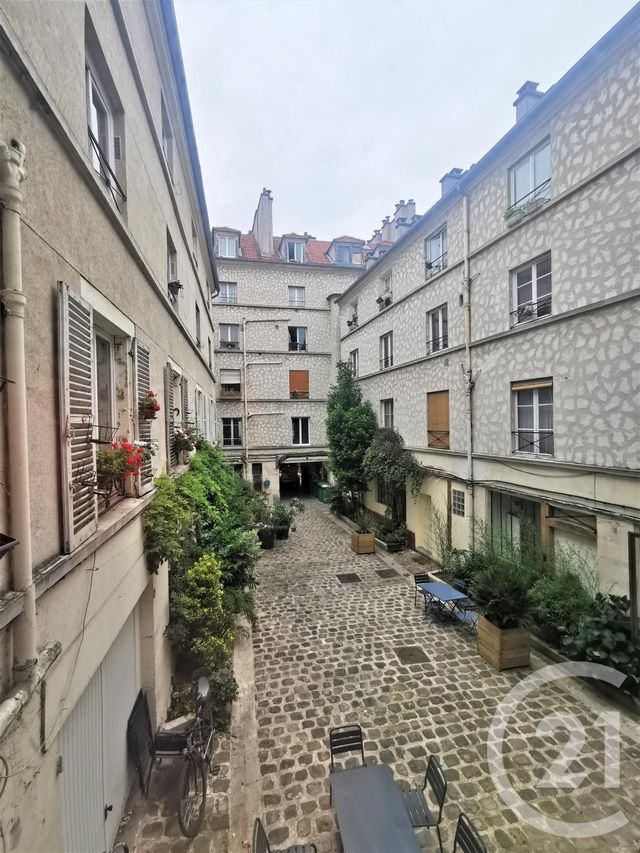 Afficher la photo en grand Appartement F2 à vendre - 2 pièces - 35.95 m2 - PARIS - 75011 - ILE-DE-FRANCE - Century 21 Chorus Bastille