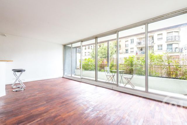 Afficher la photo en grand Appartement F2 à vendre - 2 pièces - 57.3 m2 - PARIS - 75011 - ILE-DE-FRANCE - Century 21 Chorus Bastille