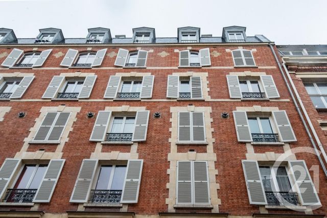Afficher la photo en grand Appartement T2 à vendre - 2 pièces - 49.0 m2 - PARIS - 75011 - ILE-DE-FRANCE - Century 21 Chorus Bastille