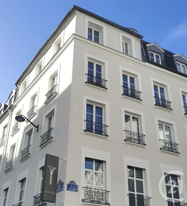 Studio à vendre - 1 pièce - 29.6 m2 - PARIS - 75011 - ILE-DE-FRANCE - Century 21 Chorus Bastille
