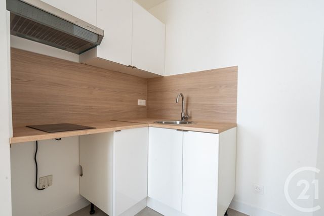 Appartement F1 à vendre - 1 pièce - 24.09 m2 - PARIS - 75011 - ILE-DE-FRANCE - Century 21 Chorus Bastille