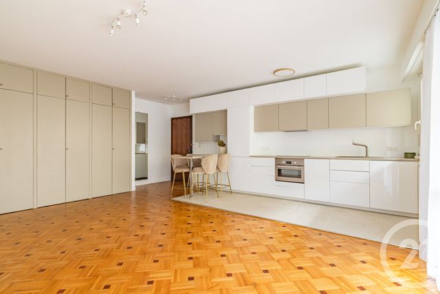 Appartement F2 à vendre - 2 pièces - 49.6 m2 - PARIS - 75011 - ILE-DE-FRANCE - Century 21 Chorus Bastille