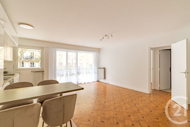 Appartement F2 à vendre - 2 pièces - 49.6 m2 - PARIS - 75011 - ILE-DE-FRANCE - Century 21 Chorus Bastille