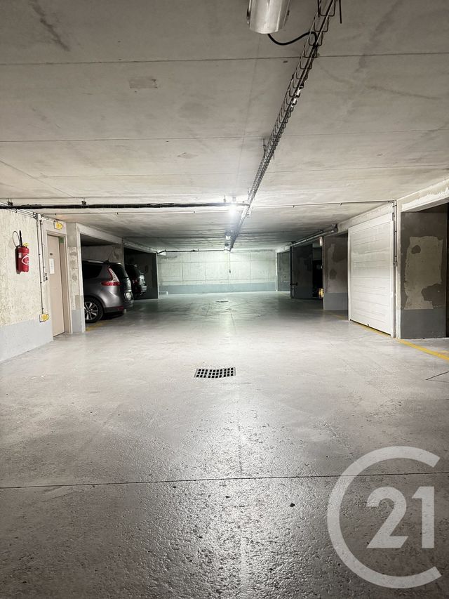parking à vendre - 30.0 m2 - PARIS - 75011 - ILE-DE-FRANCE - Century 21 Chorus Bastille