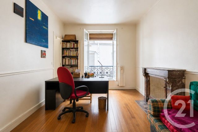 Appartement F2 à vendre - 2 pièces - 44.69 m2 - PARIS - 75011 - ILE-DE-FRANCE - Century 21 Chorus Bastille