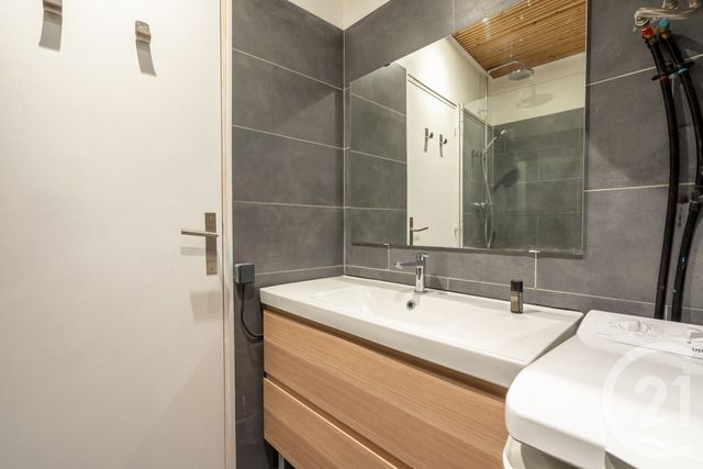 Appartement à vendre - 2 pièces - 27.6 m2 - PARIS - 75011 - ILE-DE-FRANCE - Century 21 Chorus Bastille