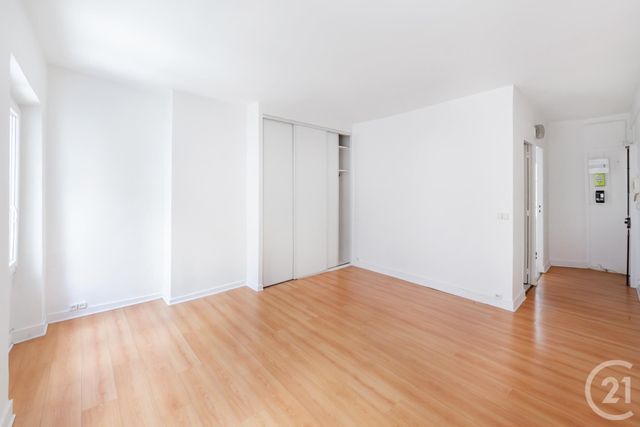 Appartement Studio à vendre - 1 pièce - 30.24 m2 - PARIS - 75011 - ILE-DE-FRANCE - Century 21 Chorus Bastille