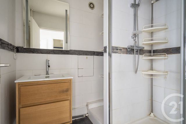 Appartement Studio à vendre - 1 pièce - 40.53 m2 - PARIS - 75020 - ILE-DE-FRANCE - Century 21 Chorus Bastille