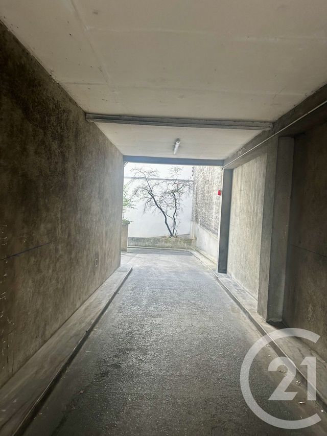 parking à vendre - 10.0 m2 - PARIS - 75011 - ILE-DE-FRANCE - Century 21 Chorus Bastille