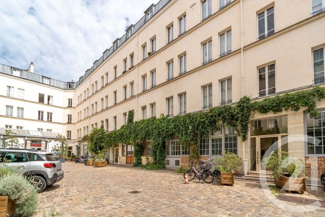 Appartement Atelier d'artiste à vendre - 2 pièces - 45.56 m2 - PARIS - 75011 - ILE-DE-FRANCE - Century 21 Chorus Bastille